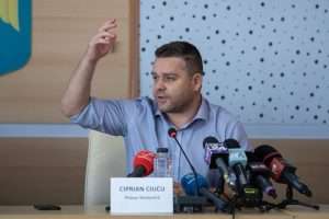Ciprian Ciucu afirmă că, dacă ar candida și USR îl sprijină, ar avea șanse mari de victorie / Candidatura domnului Drulă, susținut de PNL, ar putea duce la o victorie strânsă, dar ar fi riscantăea noastră”