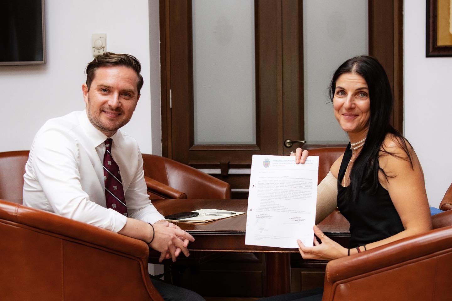 Primarul Stelian Bujduveanu anunță înființarea oficială a Teatrului Grivița 53: Un nou capitol în viața culturală a orașului