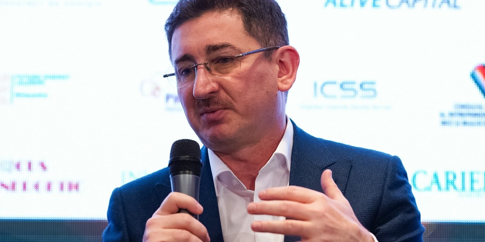 Consiliul Concurenței a aprobat cu condiții achiziționarea Telekom Romania Mobile