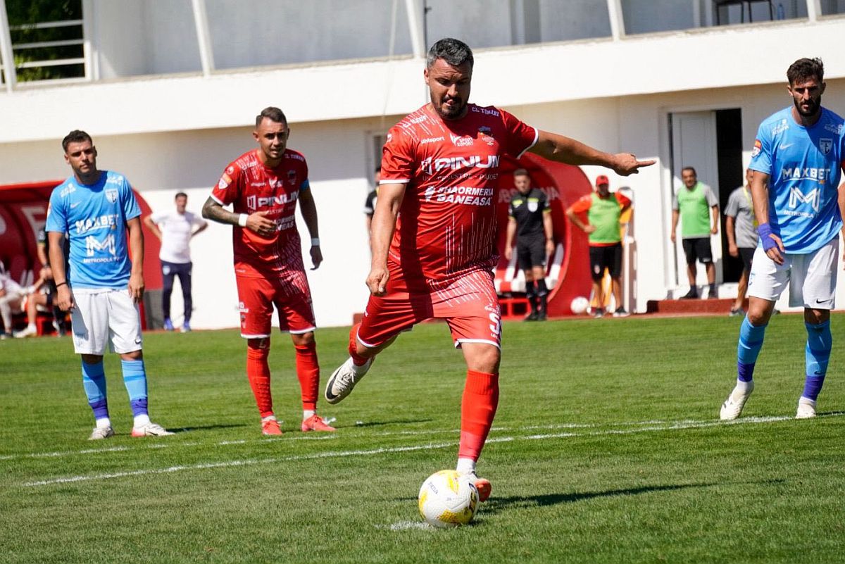 FOTO Etapa #5 din Liga 2 » Budescu intră și aduce o victorie mare echipei lui, la debut! + Steaua a luat 4 + Sepsi, succes la limită cu „lanterna roșie”