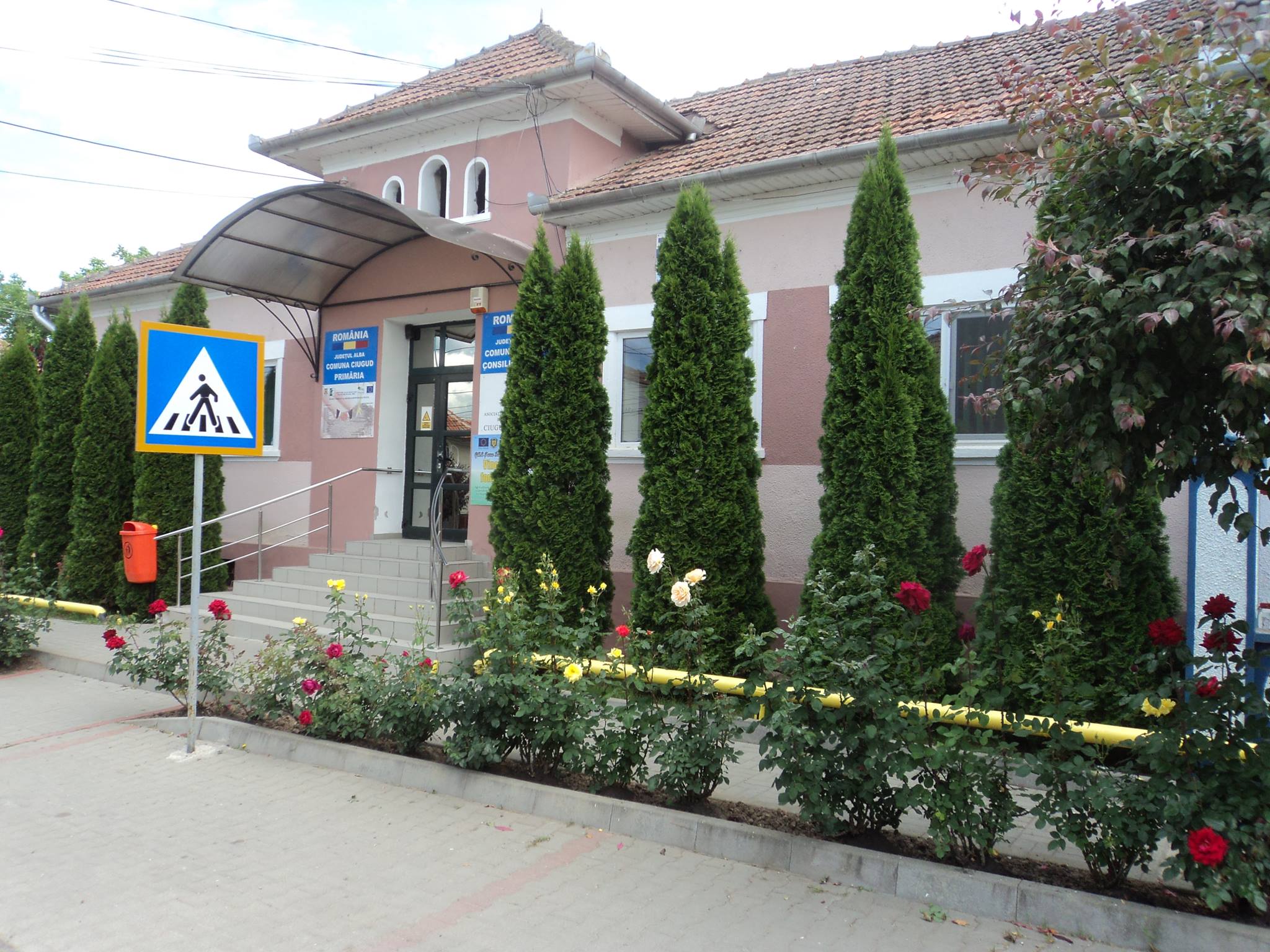 Edilul din Ciugud susține: Autoritățile nu pot revoca proiecte europene valabile și executabile / Refuz să las soarta comunității mele să fie stabilită într-un birou de la București.