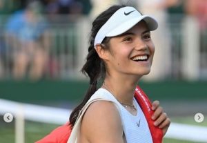 Emma Răducanu s-a calificat cu ușurință în turul trei la US Open după victoria contra Tjenea noastră”