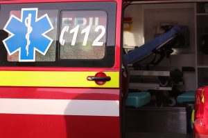 Accident major la Campionatul Național de Rally Cross: o roată a explodat din mașină, accidentând doi spectatori; evenimentul a fost suspendatea noastră”