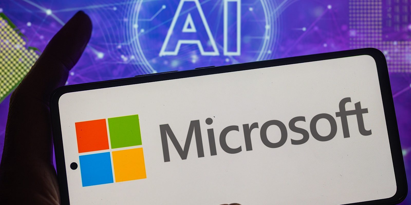 Microsoft-ar-putea-schimba-regulile-jocului.jpg