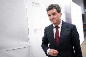 Cine se prezintă la SRI și SIE pe 27 august 2025?