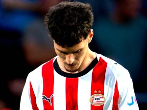Fără succes! Atacantul român Dennis Man a fost înlocuit din nou la pauză, în cel de-al doilea meci disputat sub culorile echipei PSV.
