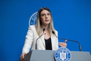 Directoarea Agenției Naționale pentru Apele România, Sorin Lucaci, a fost destituită de către Ministrul Mediului.
