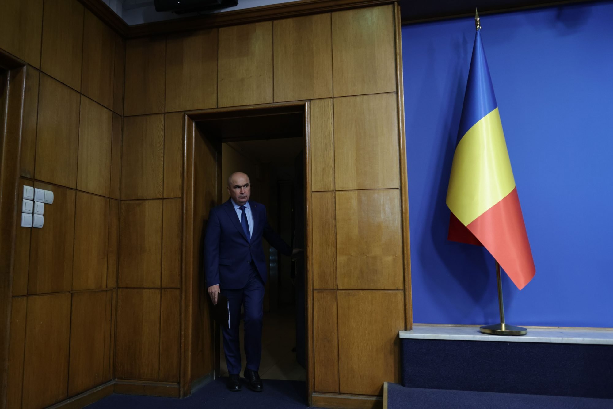 Reforma companiilor de stat: reduceri de personal și indemnizații.