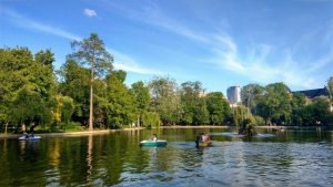 Septembrie aduce temperaturi peste medie.