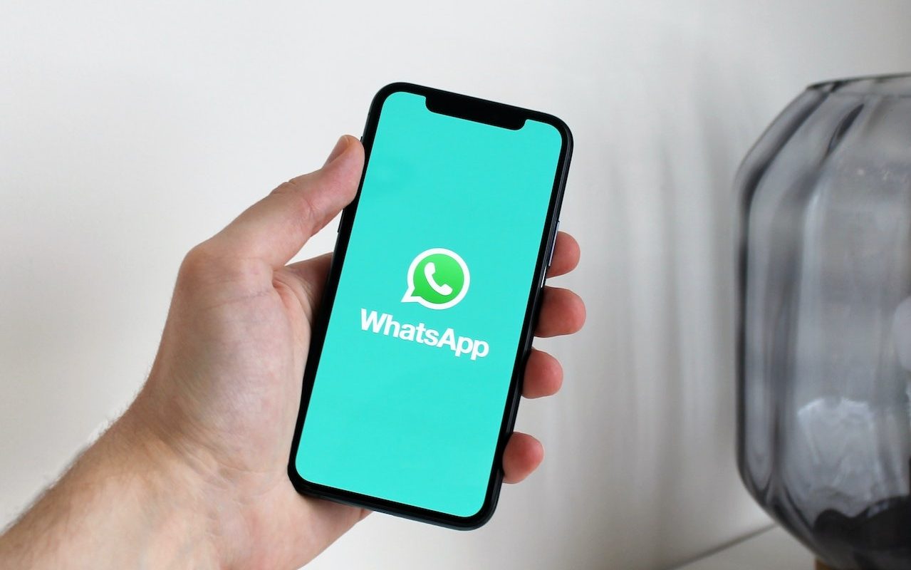 WhatsApp-mesaje-cu-AI.jpg