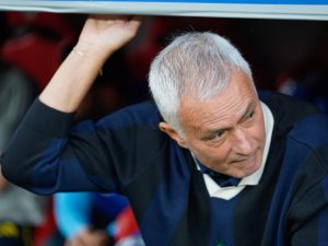 Mourinho a primit peste 100 de milioane de euro după ce a fost concediat.