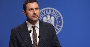 Proiectul care interzice cumulul pensie-salariu la stat nu are excepții