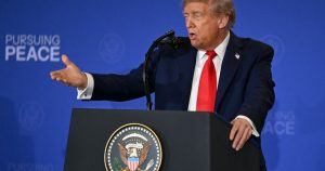 Trump îi transmite lui Zelenski: „Am rezolvat 6 conflicte în jumătate de an, nu am nevoie de îndrumări”