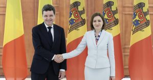 Nicuşor Dan, prezent la evenimentul “Marea Dictare Naţională” în Moldova de Ziua Limbii Române