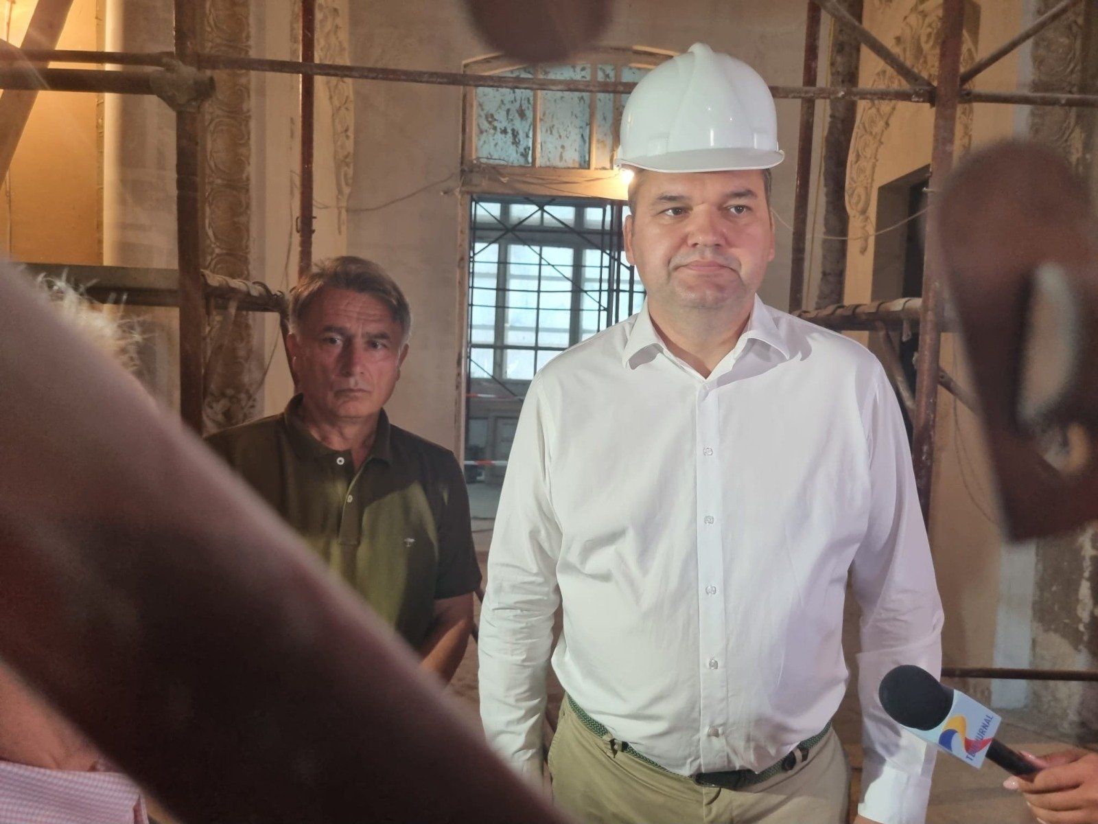 Ministrul Dezvoltării anunță o scădere semnificativă de 57% a posturilor din cabinetele aleșilor locali, de la peste 10.700 la aproape 6.000