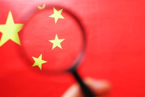 Noua Zeelandă se confruntă cu cel mai sever mediu de securitate din ultimii ani, caracterizat prin amenințări crescute de interferențe externe și spionaj, în principal din partea Chineiea noastră”
