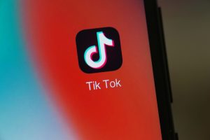 TikTok în continuare interzis în India, accesul temporar fiind doar o problemă tehnică