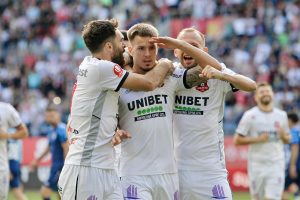 FC Hermannstadt câștigă pentru prima dată, învingând cu 1-0 pe Farul; echipa din Constanța suferă a treia înfrângere consecutivăea noastră”