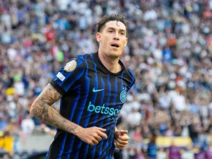 Iată o reformulare a titlului tău: “Previzionare meci: Inter Milano vs Torino – proiectare rezultat, informații despre echipă, alcătuirea formațiilor”.

Sau, altfel spus: “Anticipare și analiza meciului de fotbal între Inter Milano și Torino, inclusiv prezicerea rezultatului, știri despre echipă și alcătuirea lor”.

Sau, într-o manieră și mai simplă: “Inter Milano împotriva Torino: previziuni, detalii despre echipă și fica echipelor”.