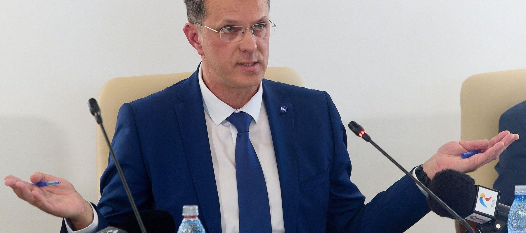 ionut-mosteanu_prf.jpg