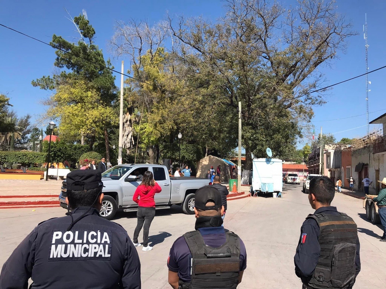 Detalii despre arestarea a treisprezece indivizi în Mexic, suspectați de implicare în omorul în aer liber al doi apropiați ai primarului din Ciudad de Mexico