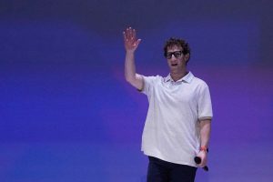 Fondator: angajații mei au refuzat oferte de milioane de la Zuckerberg pentru a lucra pentru compania sa