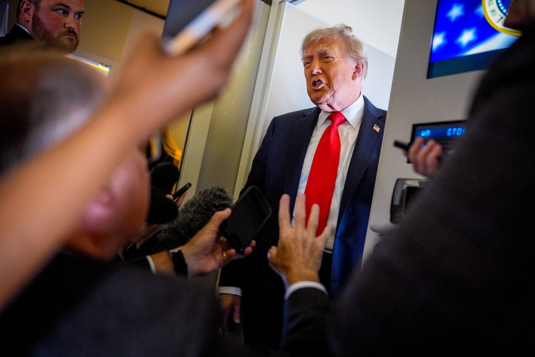 [ad_1] Președintele ucrainean, Volodimir Zelenski, a anunțat miercuri că membrii echipei sale se vor întâlni vineri la New York cu reprezentanți ai administrației americane condusă de fostul președinte Donald Trump