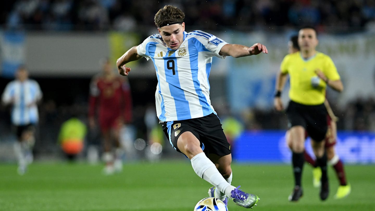 ¿Cuando regresara la seleccion argentina tras perder 1-0 ante Ecuador?