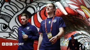 Calificările pentru Campionatul Mondial: Serbia – Anglia, transmisiune în direct – scor, statistici la radio și știri de ultimă oră.