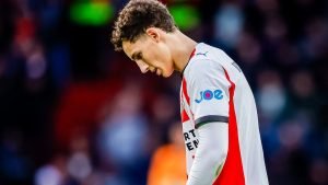 PSV peiază de la egalitate în a doua repriză, după 0-2.