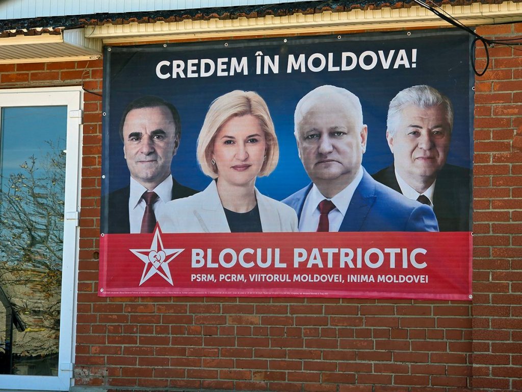 [ad_1] Autoritățile din Republica Moldova au declanșat duminică seară acțiuni legate de un dosar penal, în contextul pregătirii unor destabilizări și tulburări ale ordinii publice, după încheierea alegerilor și în cadrul protestului programat pentru mâine în capitală, anunță poliția națională