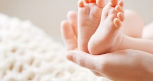 Copilul al șaptelea decedează la „Sfânta Maria” din Iași după infecție, manager demis