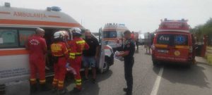 Accident cu opt persoane la Coșereni, inclusiv minori; a fost activat Planul Roșu