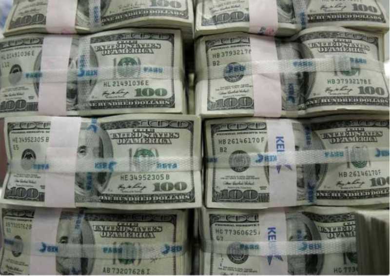 Statele Unite ale Americii vor impune companiilor o taxă anuală de 100.000 de dolari pentru obținerea vizei pentru angajații cu înaltă calificare.