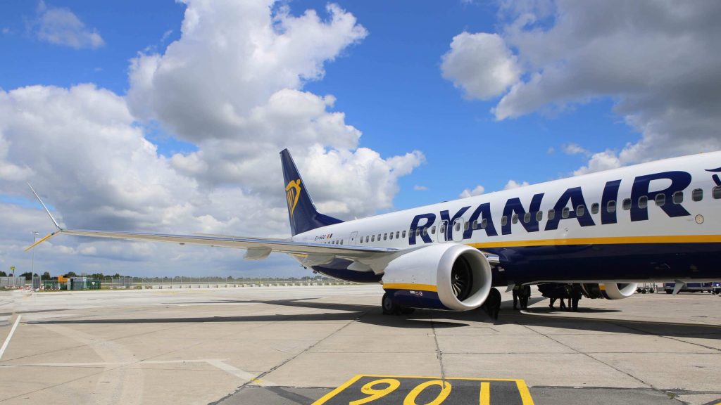 Compania aeriana RYANAIR anunta lansarea oficiala a biletelor de îmbarcare digitale la data de miercurea, 12 noiembrie, pe site-ul oficial al companiei.