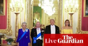 Mii protestează în timp ce Donald Trump este primit la masa regală de la Windsor în cadrul vizitei oficiale în Marea Britanie