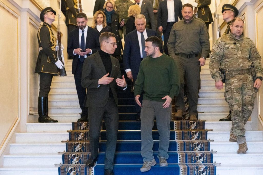 Finlanda avertizează Statele Unite să mențină echipamente militare esențiale în Europa / Președintele Alexander Stubb: Suntem capabili să facilităm comunicarea între Zelenski și Trump
