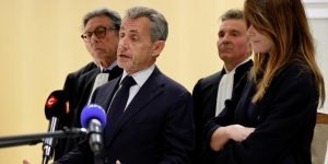 Nicolas Sarkozy condamnat la 5 ani de închisoare cu executare amânată