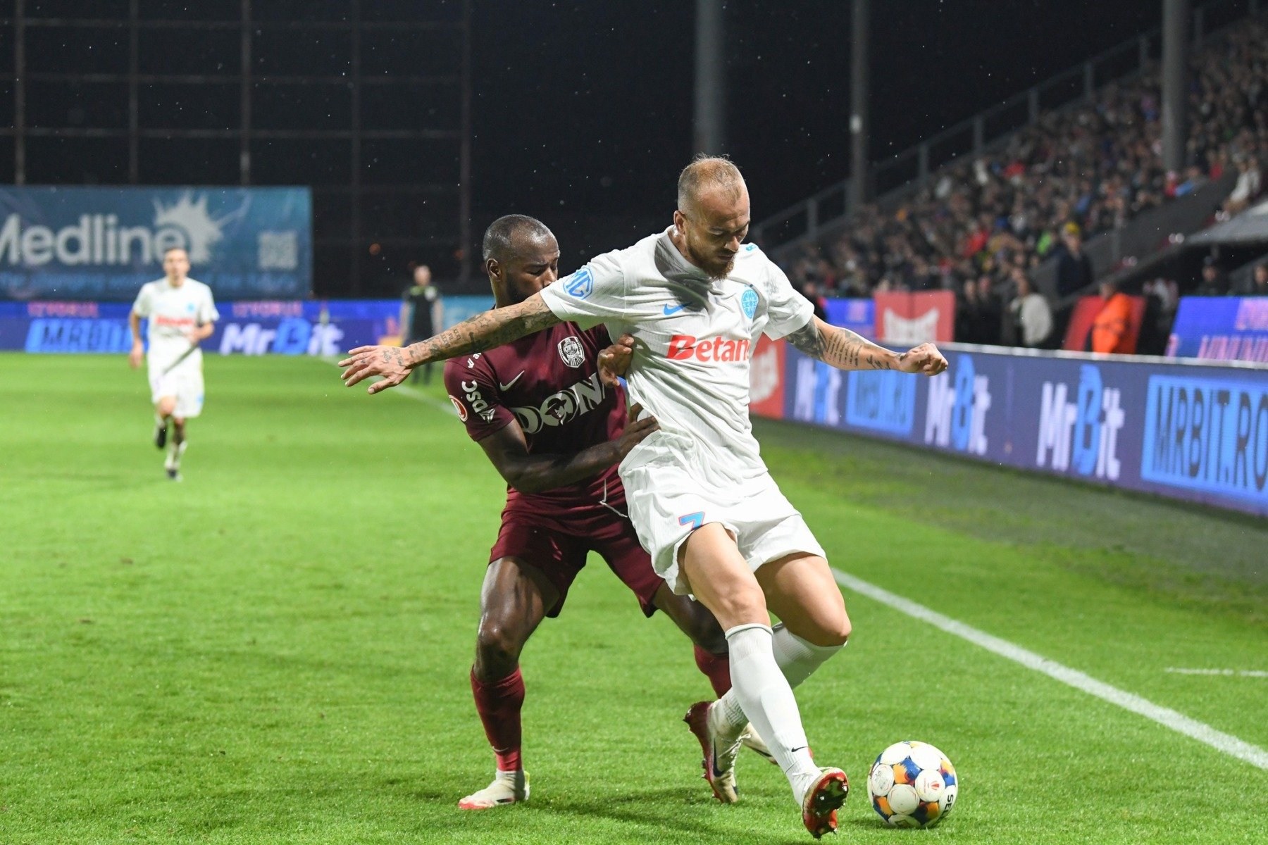 [ad_1] Echipa bucureșteană Metaloglobus a reușit surpriza etapei a 13-a din Superligă, învingând acasă formația campioană, FCSB, cu scorul de 2-1