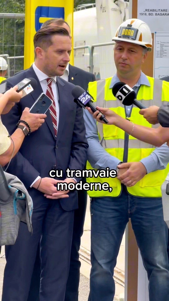 „Primarul Stelian Bujduveanu Anunță Noi Inițiative pe Pagina sa de Facebook”