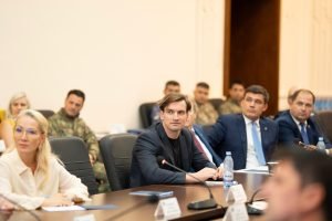 Deputatul Andrei Baciu prezintă un raport despre întâlnirea dintre ministrul apărării naționale, Ionuț Moșteanu