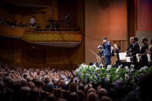 <p><strong>Cristian Macelaru, cel mai mare dirijor român contemporan, numit director de către Primarul Stelian Bujduveanu</strong></p>