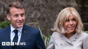 Macron își va dovedi soția prin probe științifice.