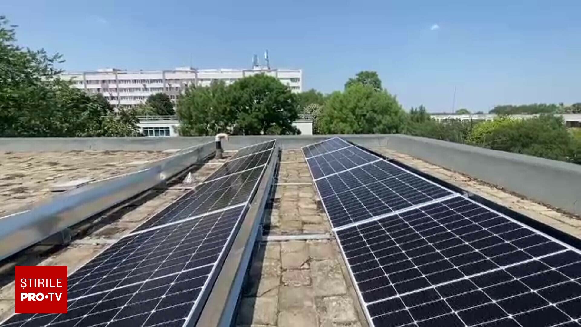 Numărul prosumatorilor care achiziționează baterii de stocare crește zilnic, cu o investiție medie de aproximativ 20.000 de lei