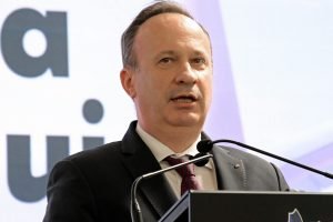 Guvernul central poate fi reorganizat prin decizia premierului și a membrilor cabinetului, altfel este considerat doar o strategie de imagine publică, afirmă Câciu.