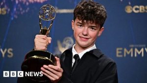 Owen Cooper, star al Adolescence, devine cel mai tânăr câștigător masculin la Emmys