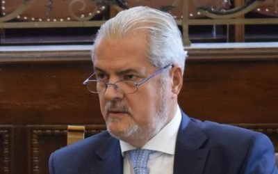 Adrian Năstase răspunde criticilor legate de prezența sa la parada