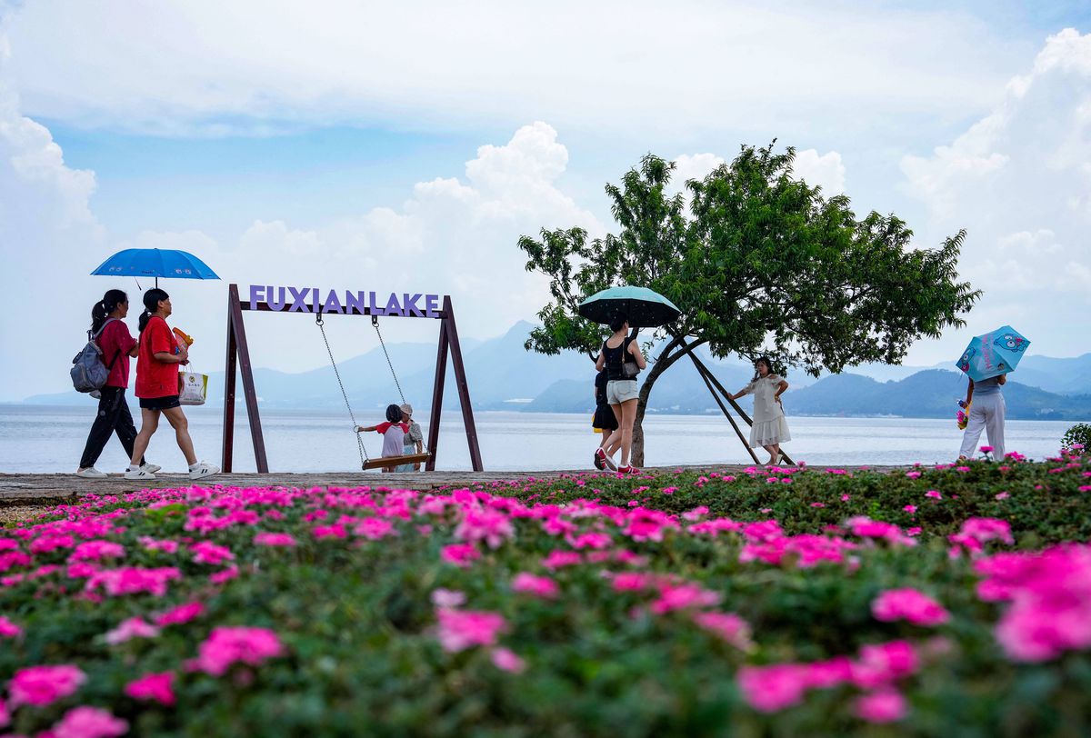 Andrei Burcă: viața în China, mai grea decât pare