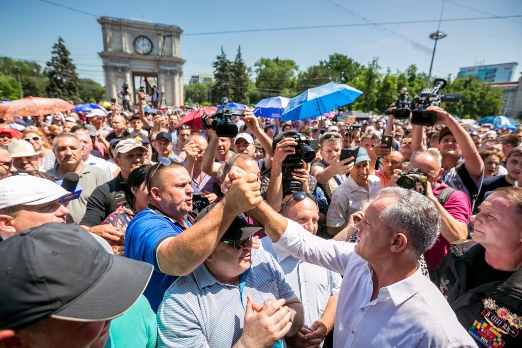 Autorităţile din Grecia au suspendat extrădarea lui Vladimir Plahotniuc, conform