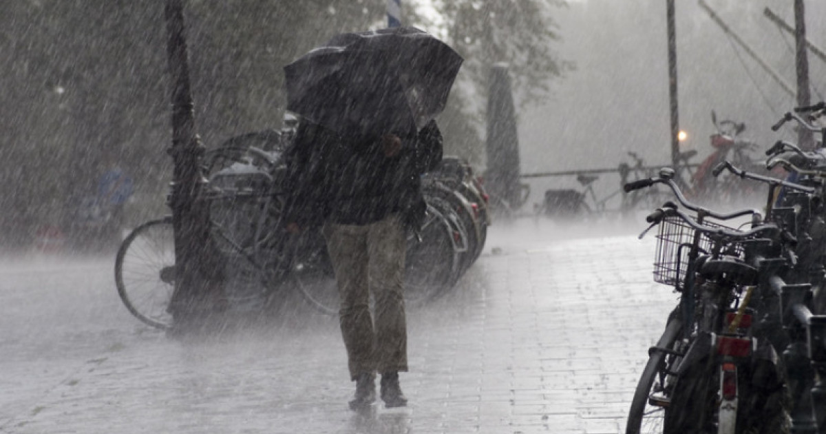 HARTĂ Meteorologii au emis noi avertizări de vreme rea, cu vijelii și ploi: ANM anunță cod galben de furtuni în opt județe